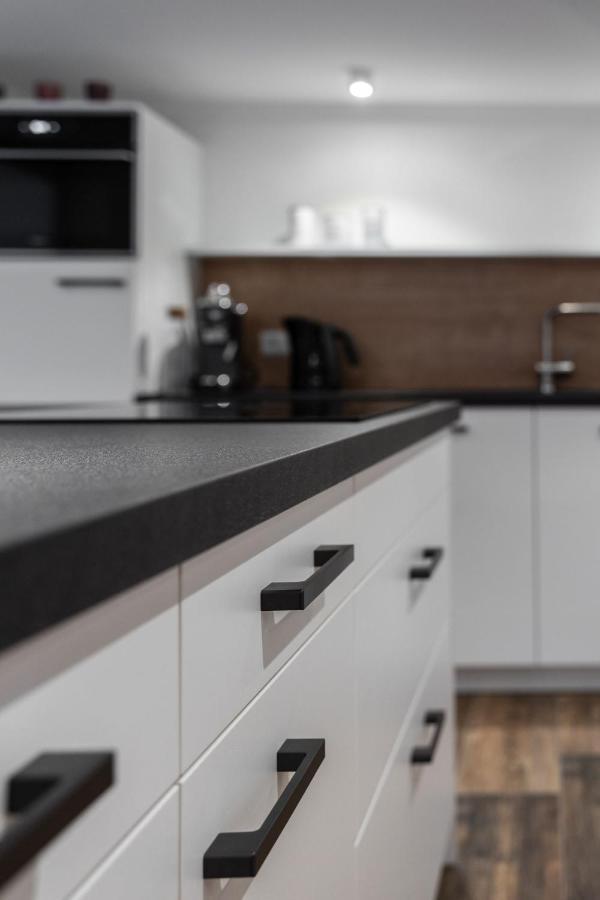 Casa D'Antino Apartment ทิทิเซ-นอยชตัดท์ ภายนอก รูปภาพ